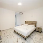 Modern 2-bedroom With Terrace - By Hostmt * St Paul's Bay