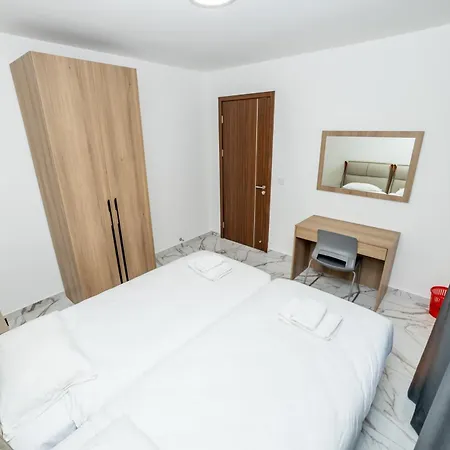 Modern 2-bedroom With Terrace - By Hostmt 公寓 圣保罗湾城